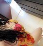 Vicky - escort in Abu Dhabi Photo 1 of 3