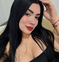 Vicky - escort in Abu Dhabi