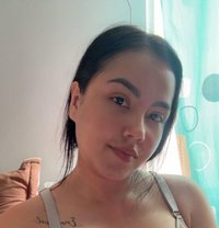 Vicky - escort in Abu Dhabi