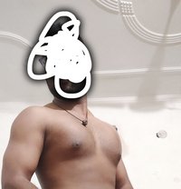 Vicky for Females and Couples - Acompañantes masculino in New Delhi