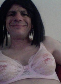 Vicky Green - Transsexual escort in Maidstone Photo 18 of 23