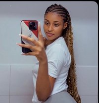 Vicky in Mabela - puta in Muscat