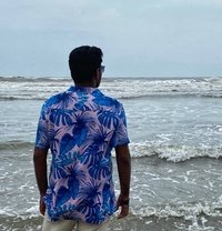 Vicky - masseur in New Delhi