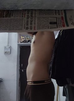 Vicky 18 year - Male escort in Jaipur Photo 3 of 6