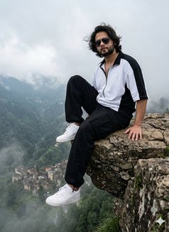 Vicky - Male escort agency in Kolkata Photo 2 of 2