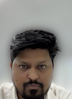 Vicky - Male escort in Mumbai Photo 4 of 4