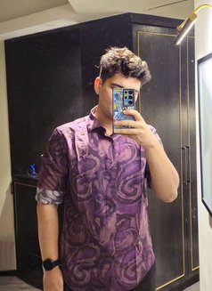 Vicky - Male escort in Navi Mumbai Photo 1 of 1