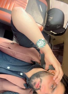 Vicky - Male escort in Noida Photo 3 of 5