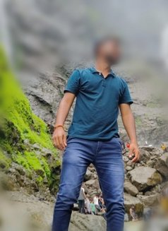 Vicky - Intérprete masculino de adultos in Pune Photo 5 of 5