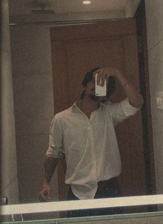 Vicky - Male escort in Pune Photo 4 of 4