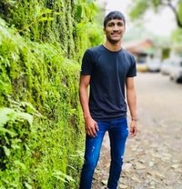 Vicky - Acompañantes masculino in Pune