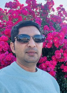 Vicky - Male escort in Vadodara Photo 2 of 2