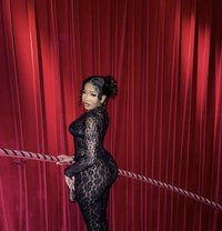 Vicky - escort in Accra