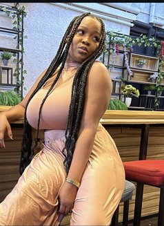 Vicky - puta in Sault Ste. Marie Photo 2 of 3