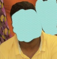 Vicky Rocker Manny - masseur in Bangalore