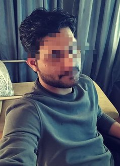 Casanova Vicky for cpls & Females - Male escort in Mumbai Photo 4 of 8