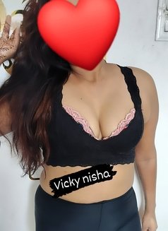 Vicky Nisha Pune Cpl - escort in Pune Photo 1 of 3