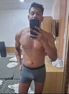 Vicky Singh 7+ dm on tg @iamvijaylodhi96 - Male escort in New Delhi Photo 6 of 6