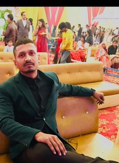 Vicky Singh @Iamvijaylodhi96 Tg - Male escort in Bangalore Photo 4 of 6