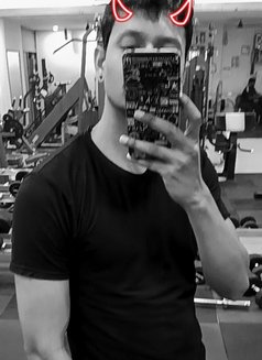 Vicky Singh - Male escort in New Delhi Photo 2 of 3
