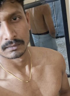 Vicky Singh - Acompañantes masculino in Pune Photo 1 of 1