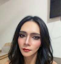 Vicky - Transsexual escort in Muscat