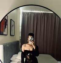 Vicky Crossdress - Male escort in Dubai