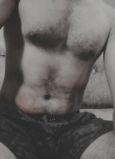 Vickylicker - Male escort in New Delhi Photo 1 of 1