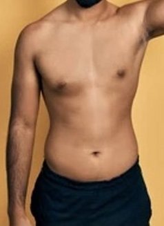 Victor Daniel - Male adult performer in Kuala Lumpur Photo 1 of 3