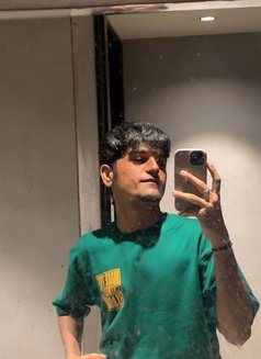 Victor - Male escort in Surat Photo 9 of 15