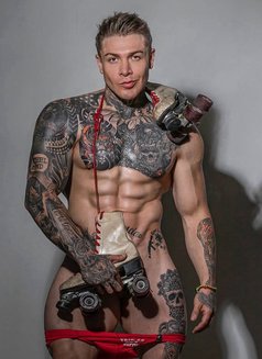 Victor - Male escort in Stockholm Photo 6 of 15