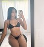 Victori - escort in Jeddah Photo 1 of 5