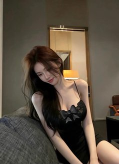 Victoria 24/7 - escort in Bangkok Photo 2 of 2