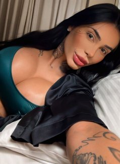 Victoria - escort in Dubai Photo 13 of 13