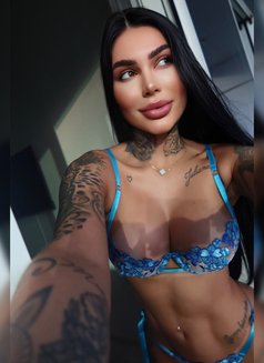 VICTORIA - escort in Dubai Photo 22 of 25