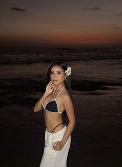 VICTORIA CATLYN SEXY GIRL - puta in Bali Photo 16 of 16