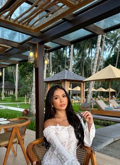 VICTORIA CATLYN SEXY GIRL - escort in Bali Photo 15 of 19