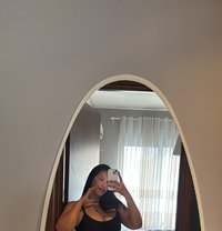 Victoria - escort in Singapore