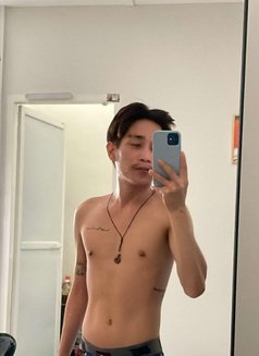 Werewolf - Transsexual escort in Angeles City Photo 2 of 3