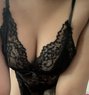 Victoria - escort in Kolkata Photo 1 of 5