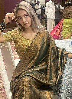 Victoria - Transsexual escort in New Delhi Photo 16 of 20