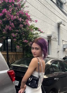 Victoria - Transsexual escort in New Delhi Photo 13 of 13