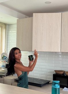 Victoria - Transsexual escort in Bali Photo 3 of 8