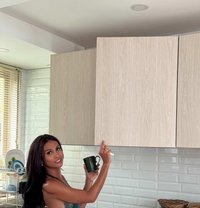 Victoria - Transsexual escort in Bali