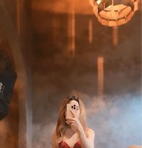 Victoria - Transsexual escort in Bali