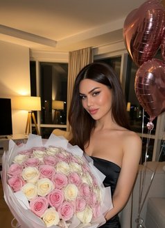 Victoria Kross - Transsexual escort in İstanbul Photo 22 of 22