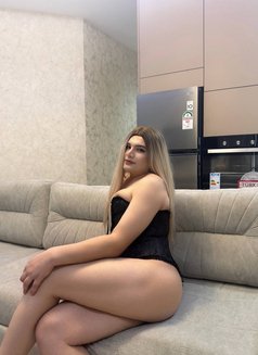 Victoria Lima - Transsexual escort in Baku Photo 2 of 4