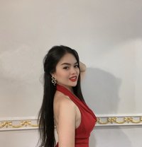 Victoria - escort in Al Manama