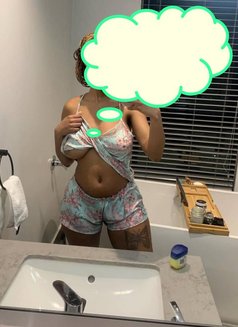 Victoria New girl in town deepthroat - escort in Mumbai Photo 9 of 9
