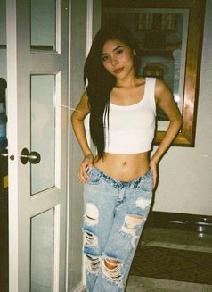 Victoria Petite - escort in Manila Photo 5 of 5